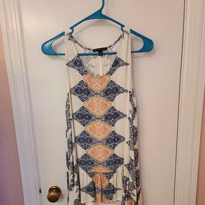 Signature Studio High/Low Tank